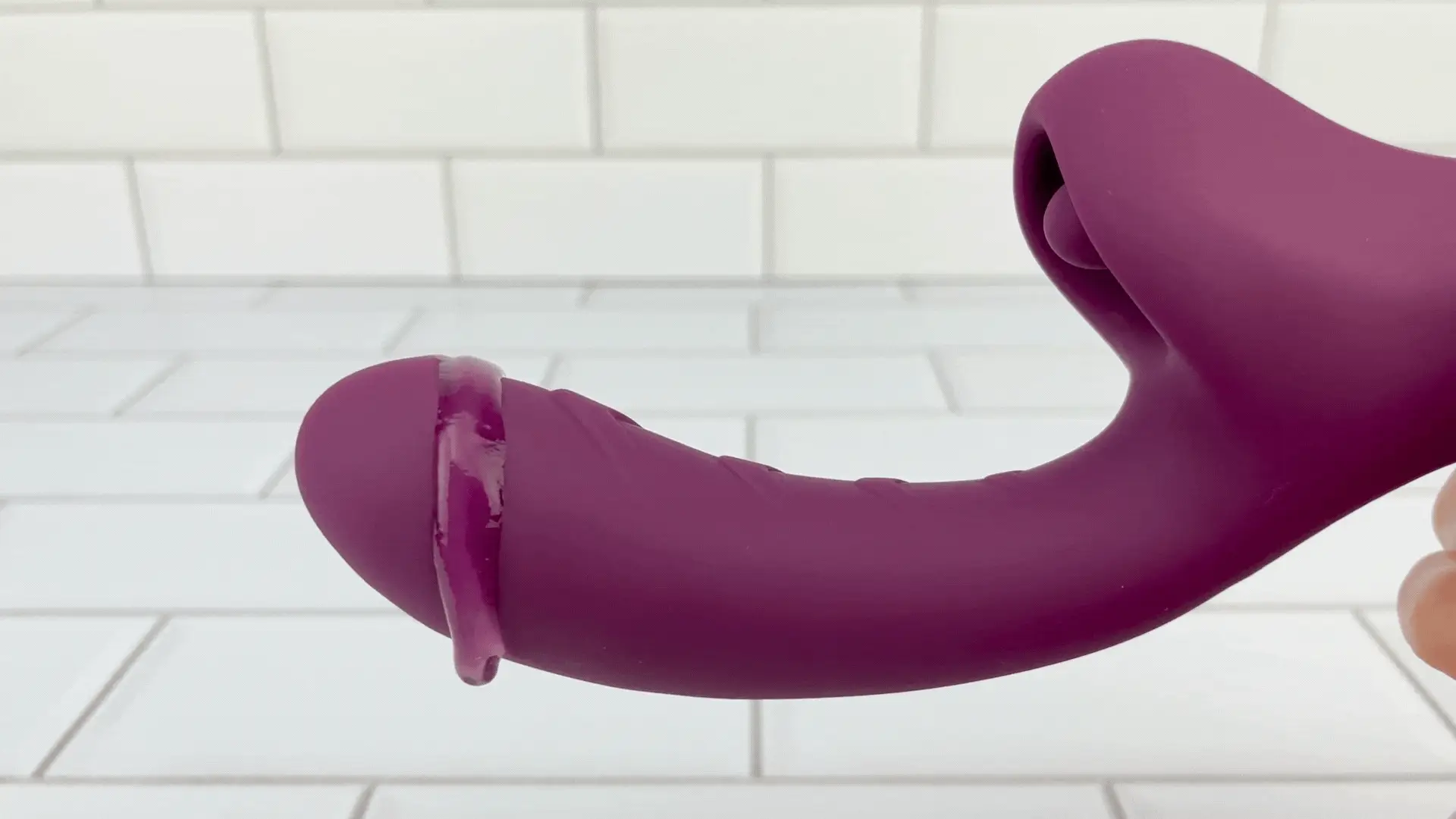 Clit-Stroking Dual Action G-Spot Vibrator - A Unique Vibe That Rubs Your Clit Better Than You! - Image 4