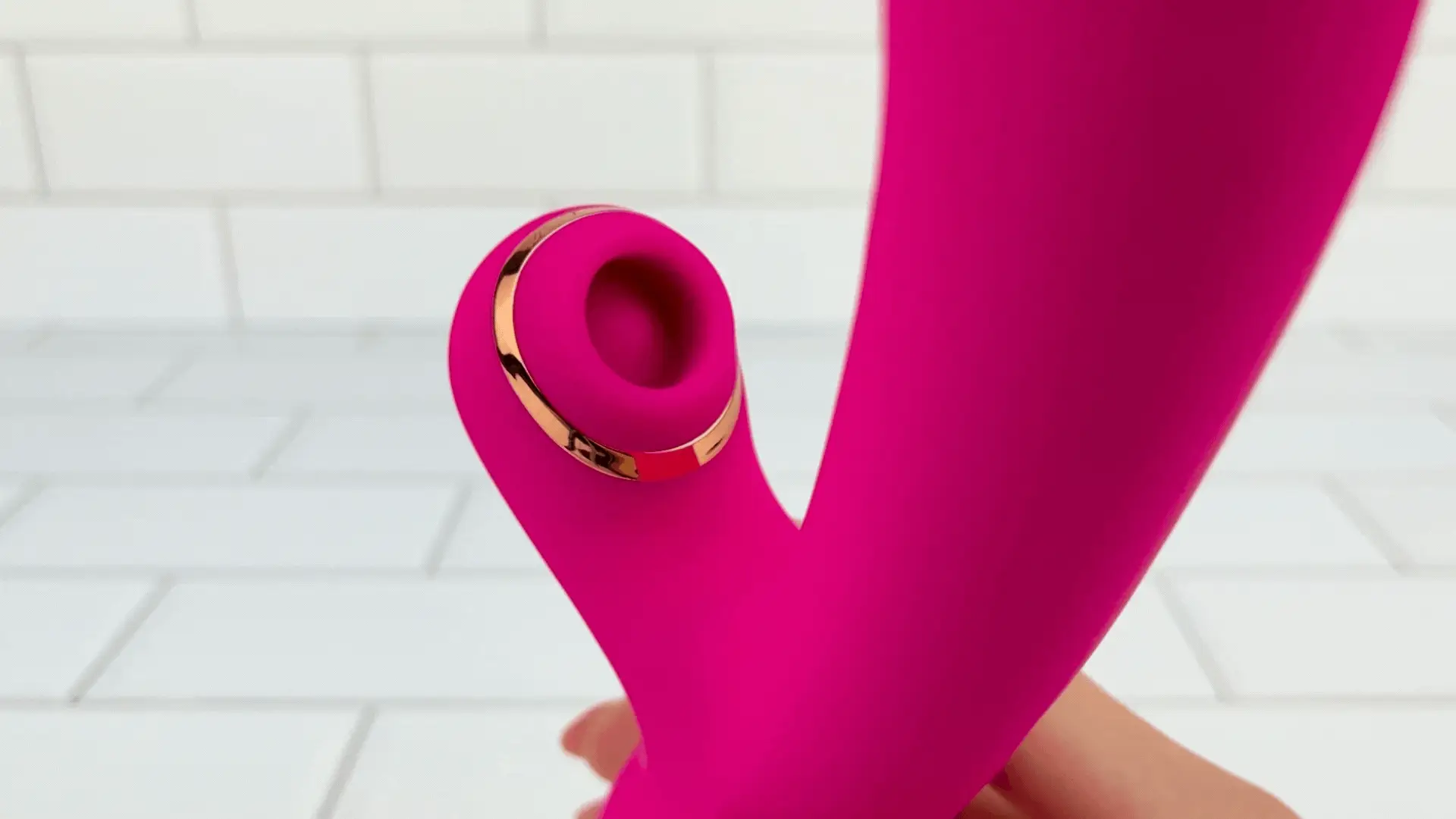 Rotating Pinpoint G-Spot & Suction Dual Action Vibe - Caresses Your G-Spot in Tight Circles! - Image 4
